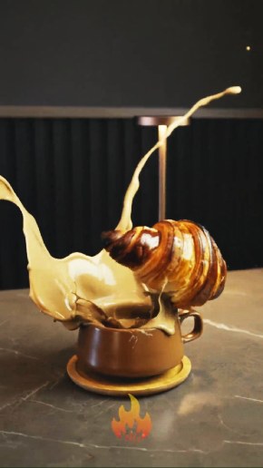 ویدیو سینماتیک کروسان و قهوه | تولید محتوای تبلیغاتی برای کافه North Grill تورنتو